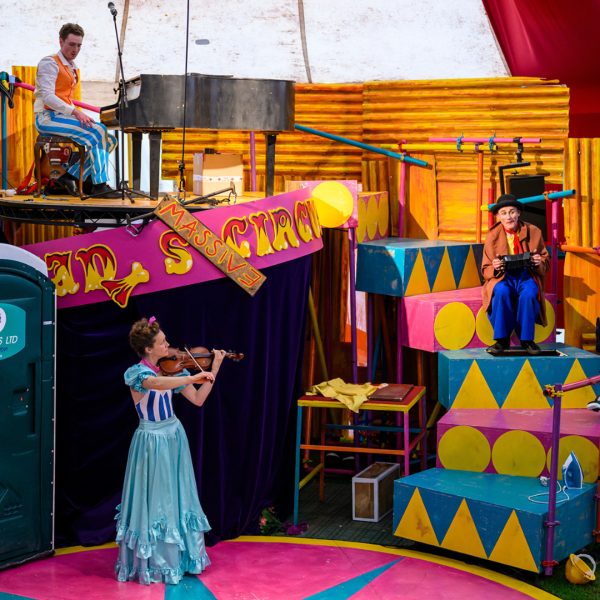 Tweedy’s Massive Circus