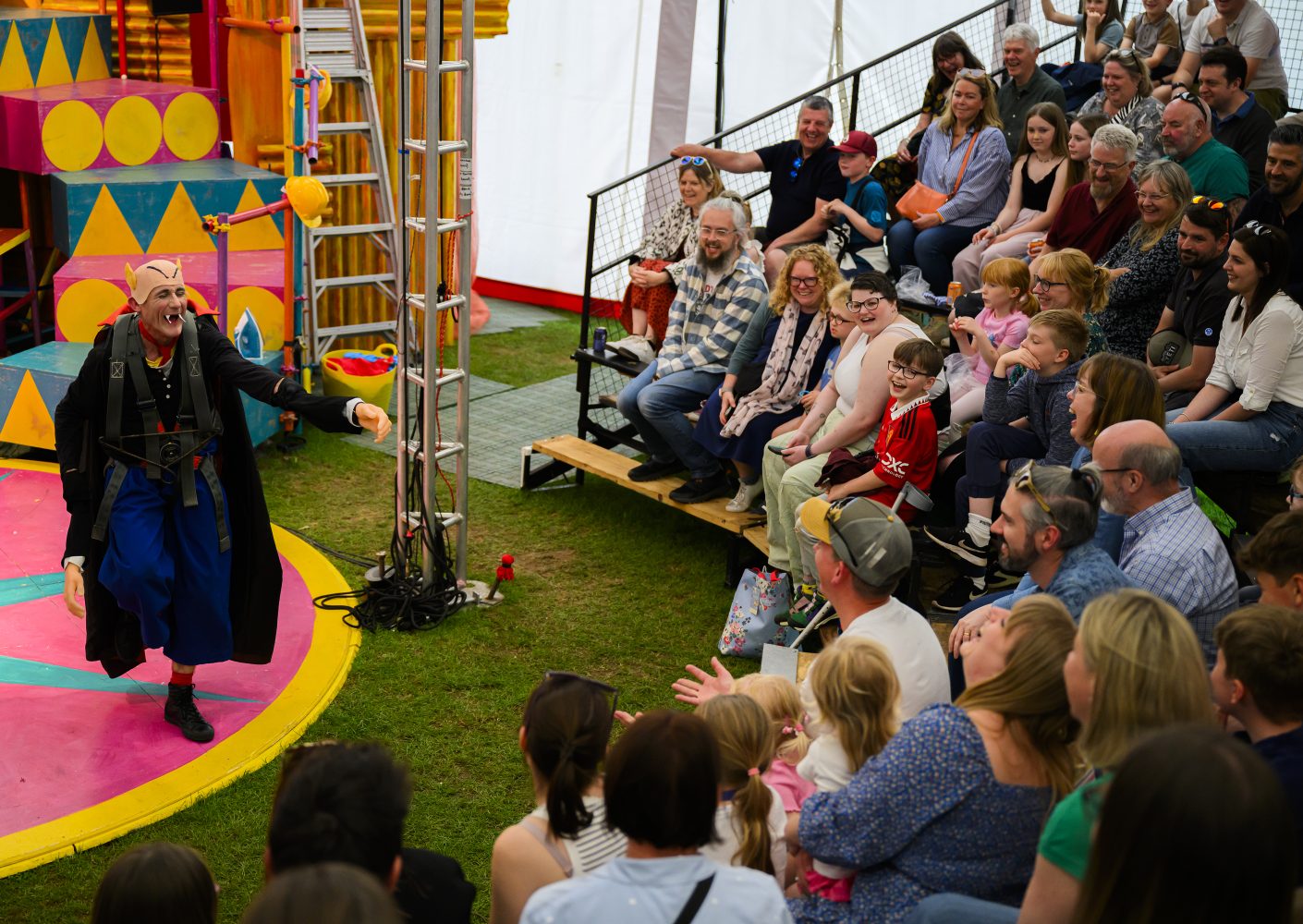 Tweedy’s Massive Circus