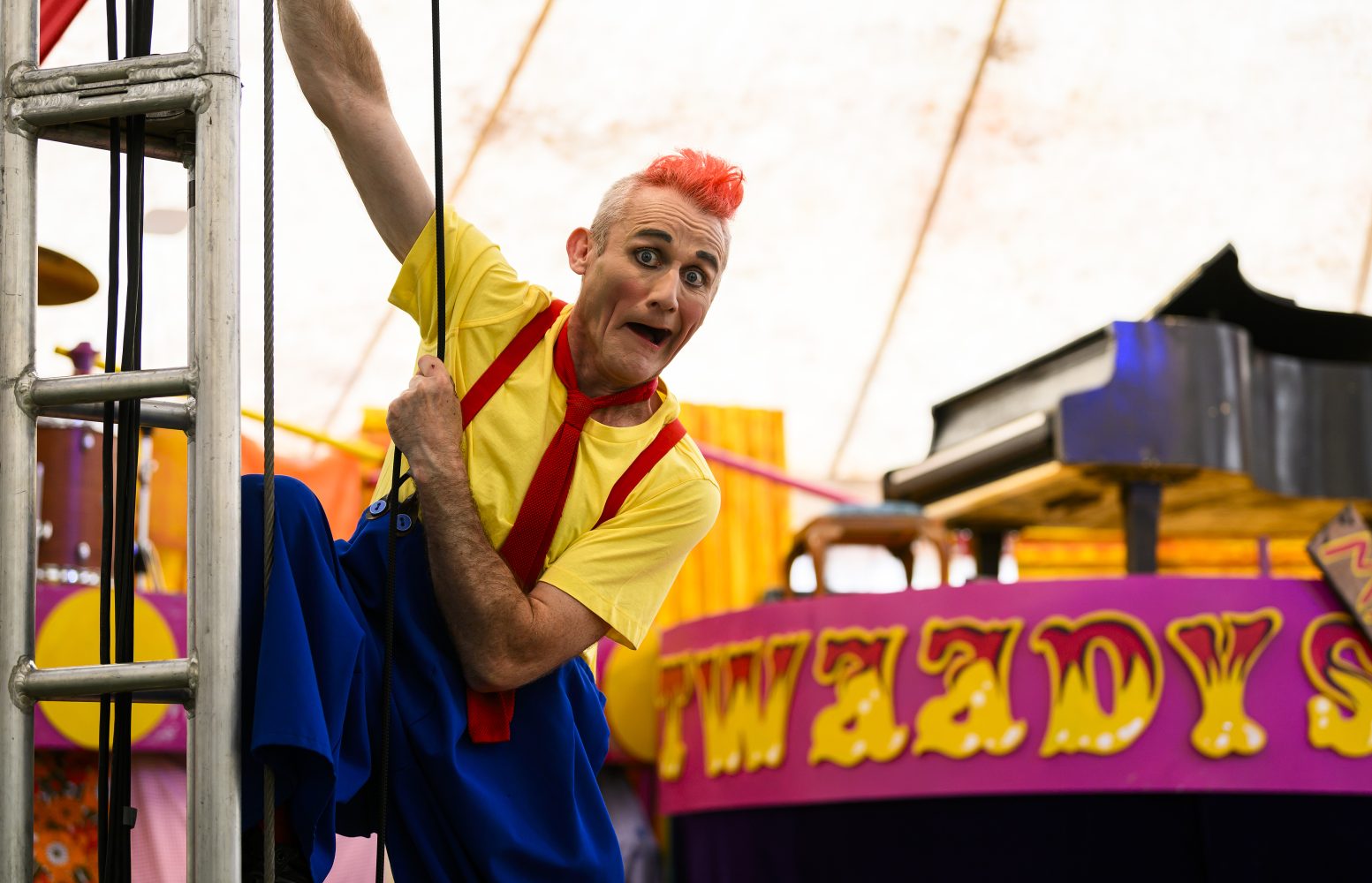 Tweedy’s Massive Circus