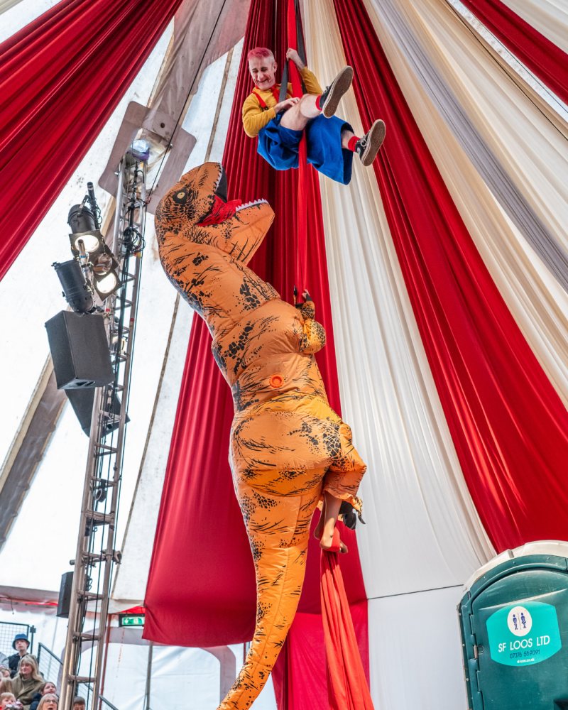 Tweedy’s Massive Circus