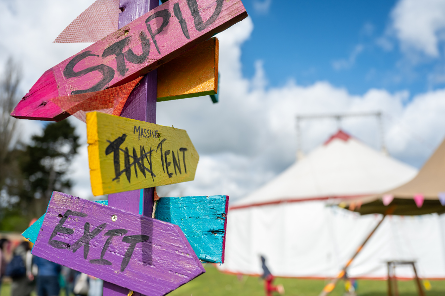Tweedy’s Massive Circus